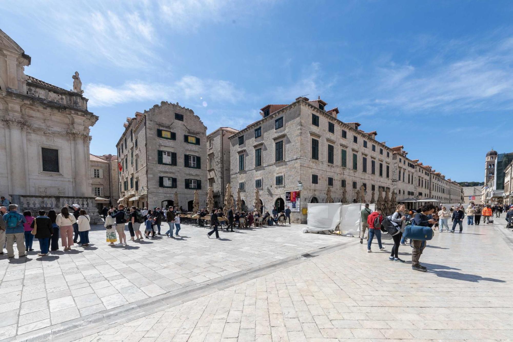 L & L Old Town Apartments Dubrovnik Bagian luar foto
